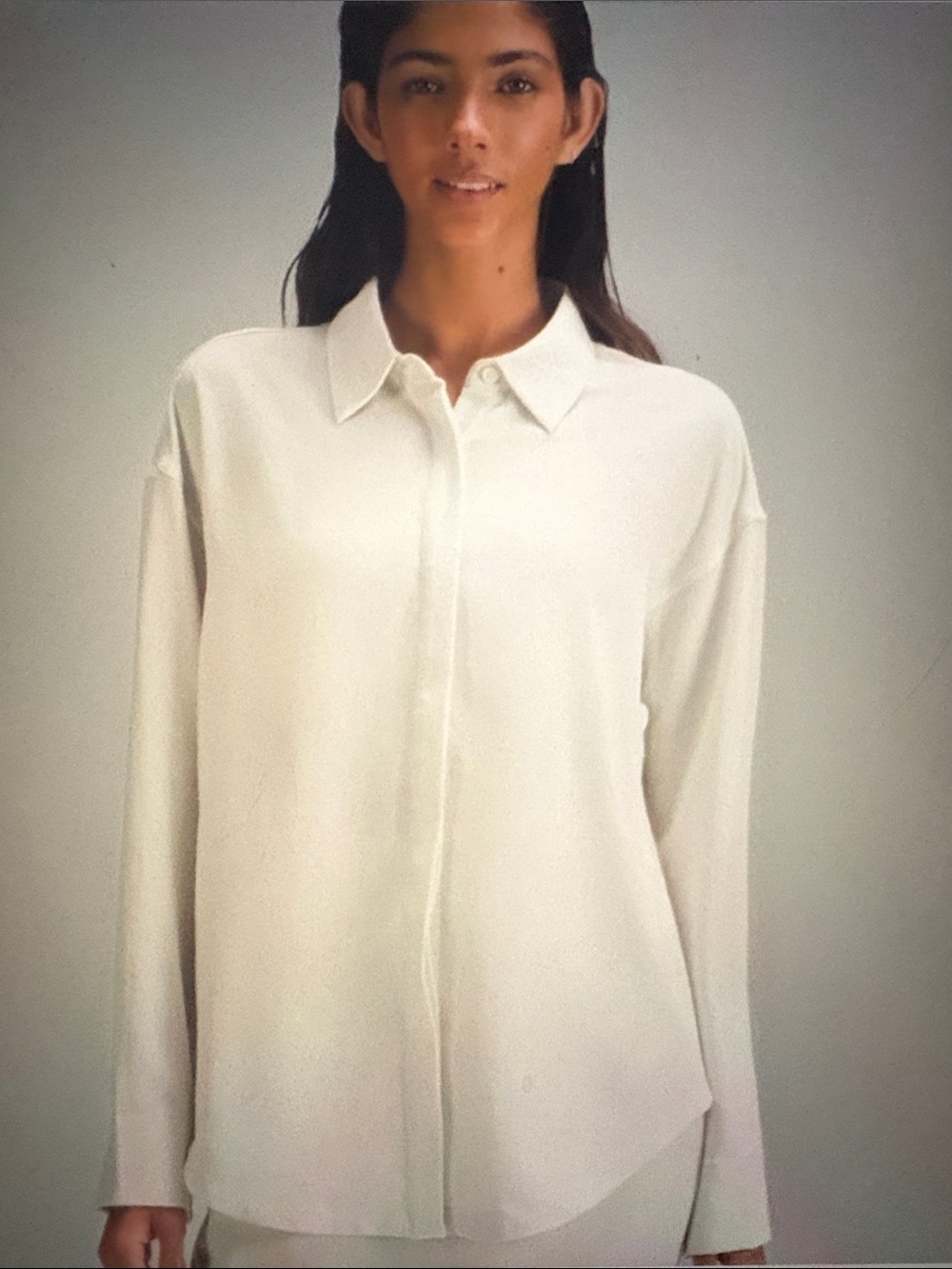 NWT Lululemon Long Button Front Shirt Size 6